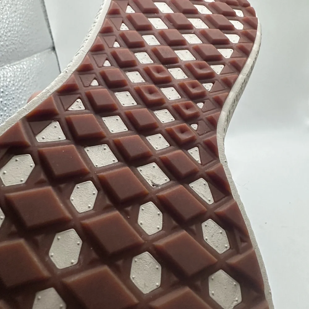 Vans UltraRange VR3 Checkerboard Black White Blue Men’s Sneakers - Picture 3 of 4